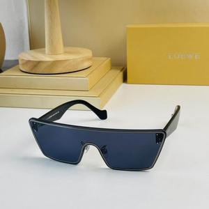 Loewe Sunglasses 10